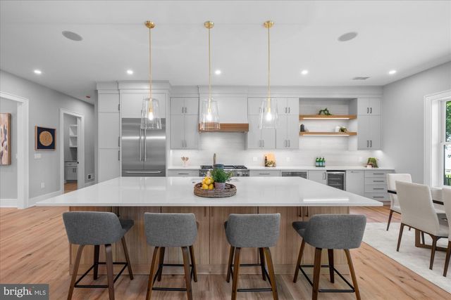 921 22ND ST S, Arlington, VA 22202