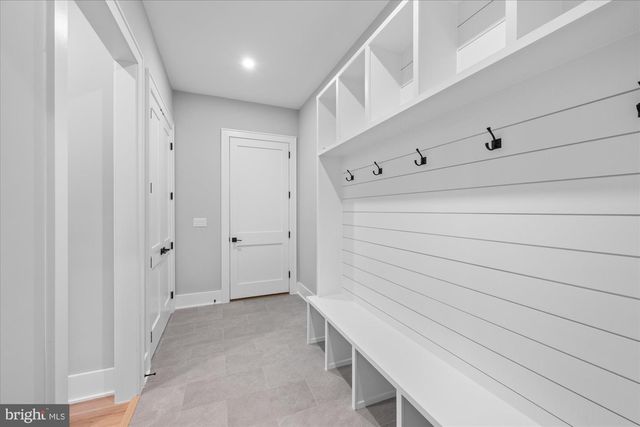 921 22ND ST S, Arlington, VA 22202