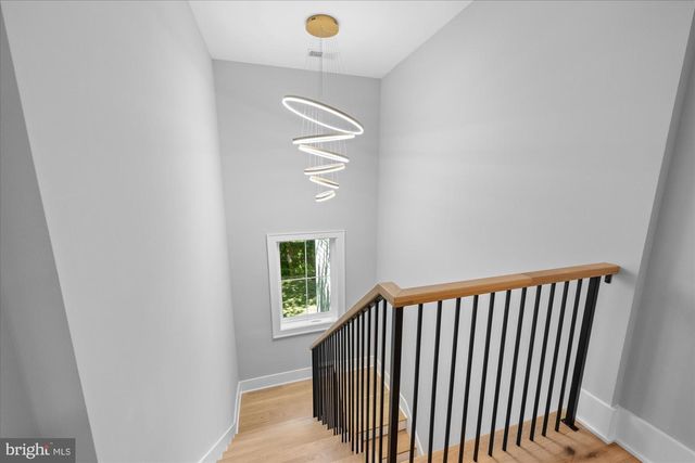 921 22ND ST S, Arlington, VA 22202