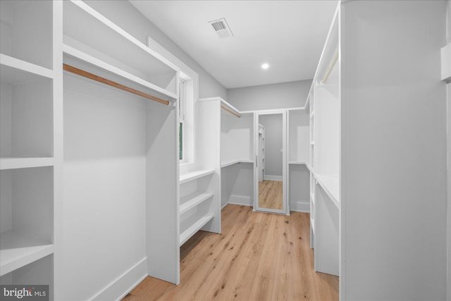 921 22ND ST S, Arlington, VA 22202