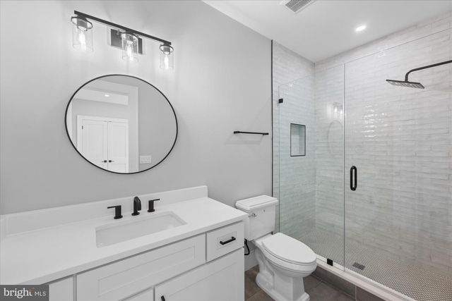 921 22ND ST S, Arlington, VA 22202
