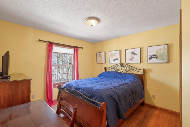 11990 Creekridge Lane, Chaska, MN 55318