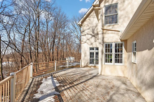 11990 Creekridge Lane, Chaska, MN 55318