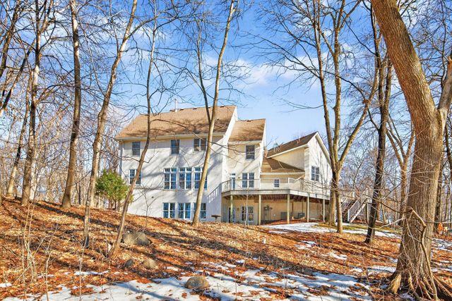 11990 Creekridge Lane, Chaska, MN 55318