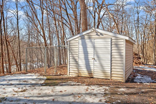 11990 Creekridge Lane, Chaska, MN 55318