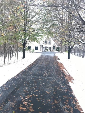 11990 Creekridge Lane, Chaska, MN 55318