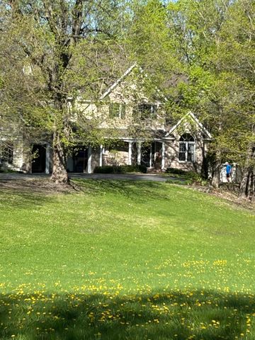 11990 Creekridge Lane, Chaska, MN 55318