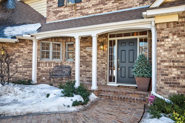 11990 Creekridge Lane, Chaska, MN 55318