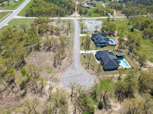 2 N 52nd West Avenue, Tulsa, OK 74126