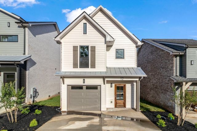 12 Dutch Drive, Clarksville, TN 37043