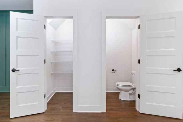 12 Dutch Drive, Clarksville, TN 37043