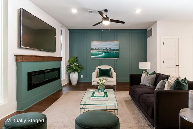 12 Dutch Drive, Clarksville, TN 37043