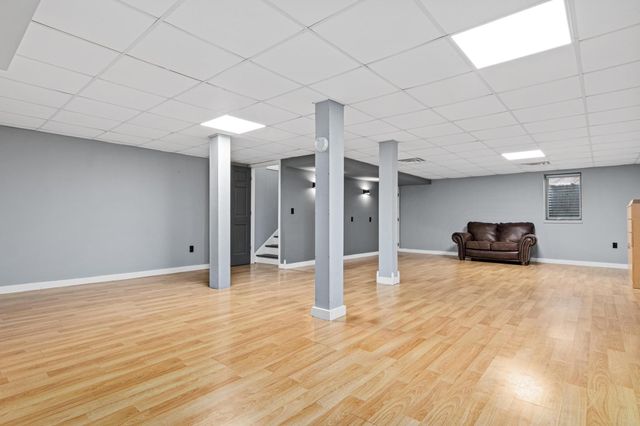 514 Cleveland Avenue SW, New Brighton, MN 55112