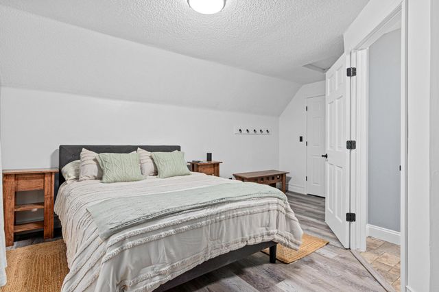 514 Cleveland Avenue SW, New Brighton, MN 55112