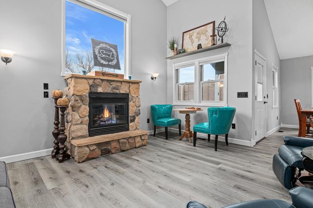 514 Cleveland Avenue SW, New Brighton, MN 55112