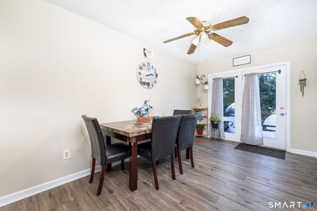 104 Lake Vista Drive 104, East Hampton, CT 06424