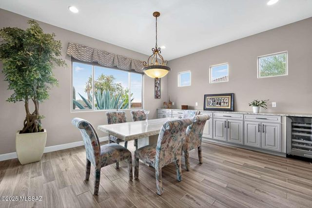 13370 N Cape Marigold Drive, Oro Valley, AZ 85755