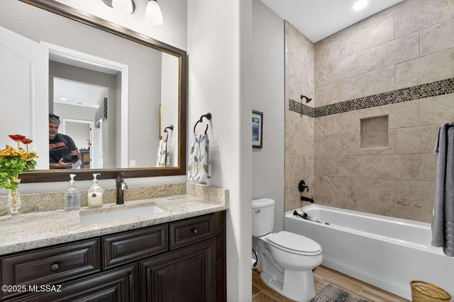 13370 N Cape Marigold Drive, Oro Valley, AZ 85755