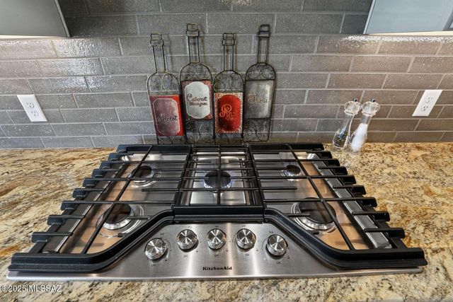 13370 N Cape Marigold Drive, Oro Valley, AZ 85755