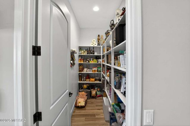 13370 N Cape Marigold Drive, Oro Valley, AZ 85755