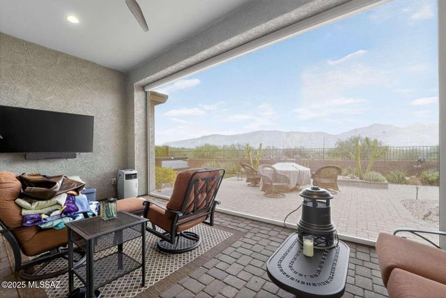 13370 N Cape Marigold Drive, Oro Valley, AZ 85755