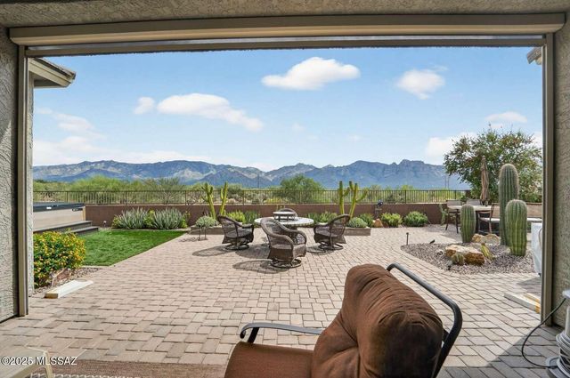 13370 N Cape Marigold Drive, Oro Valley, AZ 85755