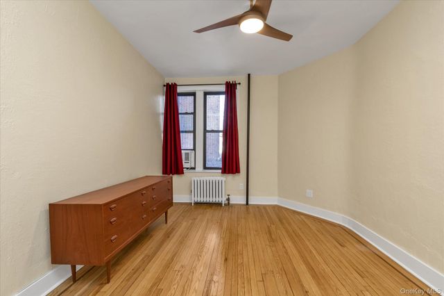 12 Hempstead Avenue 1K, Rockville Centre, NY 11570