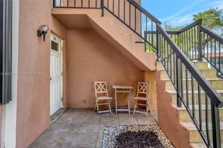 9810 Hammocks Blvd 104, Miami, FL 33196