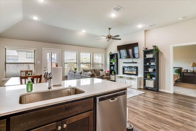 3423 Flatiron Drive, Royse City, TX 75189