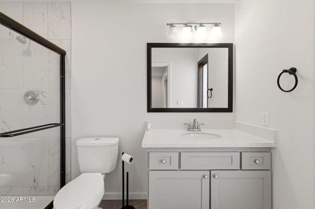 5142 E EDGEMONT Avenue, Phoenix, AZ 85008