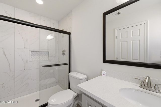 5142 E EDGEMONT Avenue, Phoenix, AZ 85008