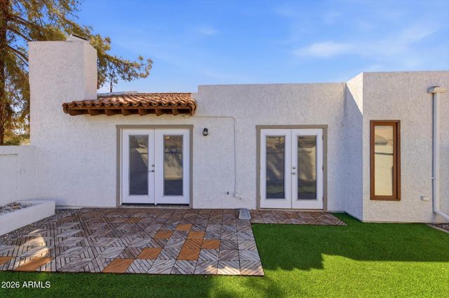 5142 E EDGEMONT Avenue, Phoenix, AZ 85008