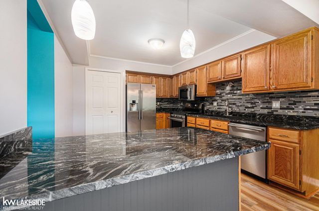 42109 Hidden Brook Drive, Clinton Twp, MI 48038