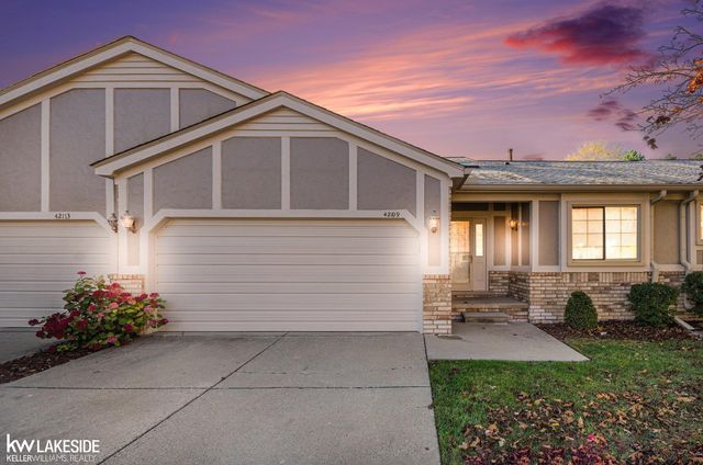 42109 Hidden Brook Drive, Clinton Twp, MI 48038