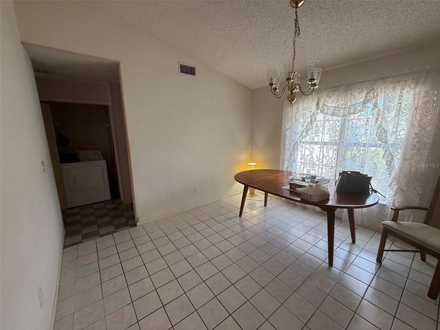 15165 SW 39TH CIRCLE, Ocala, FL 34473