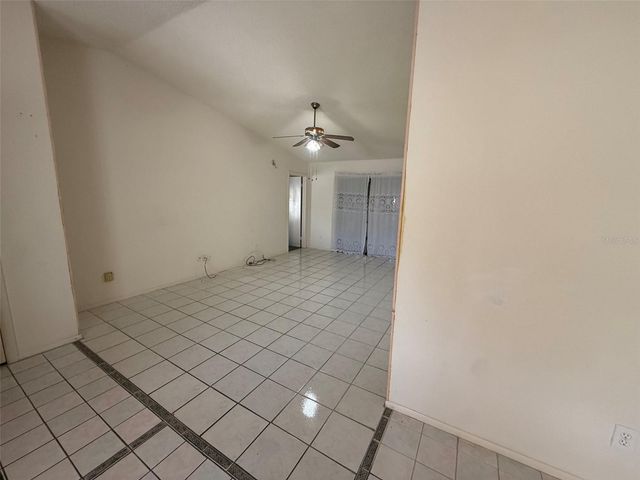 15165 SW 39TH CIRCLE, Ocala, FL 34473