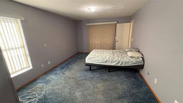 15165 SW 39TH CIRCLE, Ocala, FL 34473