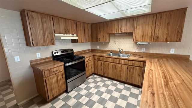 15165 SW 39TH CIRCLE, Ocala, FL 34473