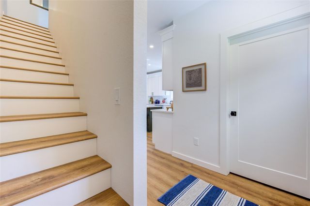 11 E O'bryant, Bellville, TX 77418