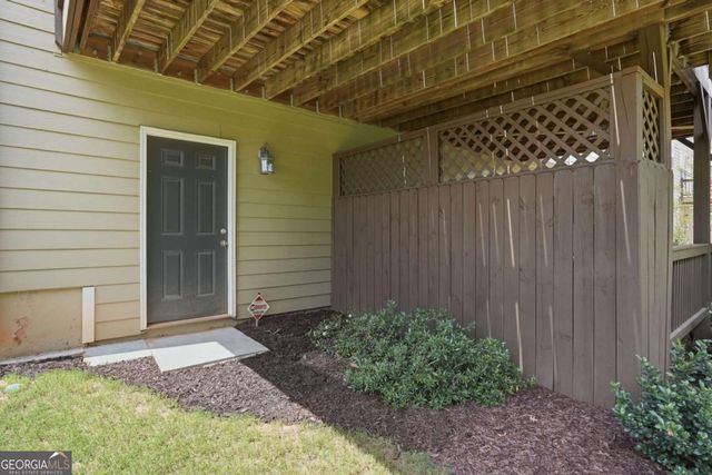6107 Stillwater Place, Flowery Branch, GA 30542