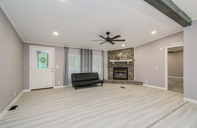 272 Lone Pine Drive, Huffman, TX 77336