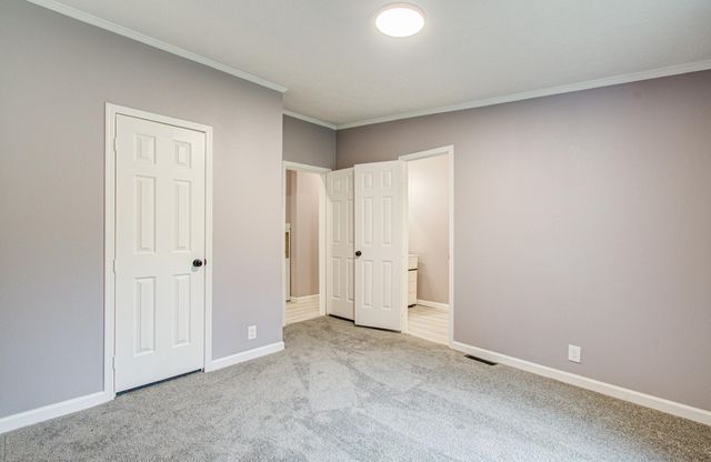 272 Lone Pine Drive, Huffman, TX 77336