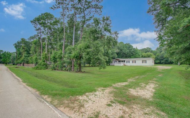 272 Lone Pine Drive, Huffman, TX 77336