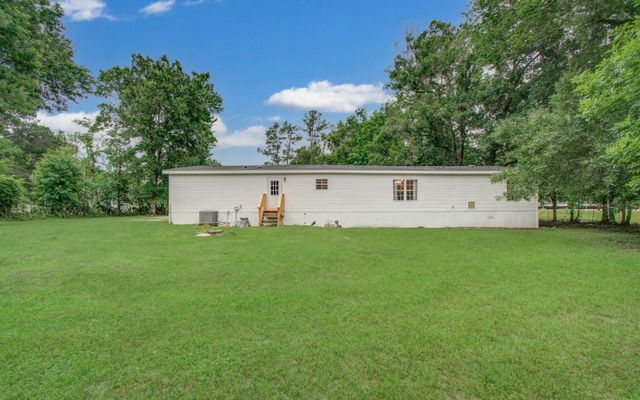 272 Lone Pine Drive, Huffman, TX 77336