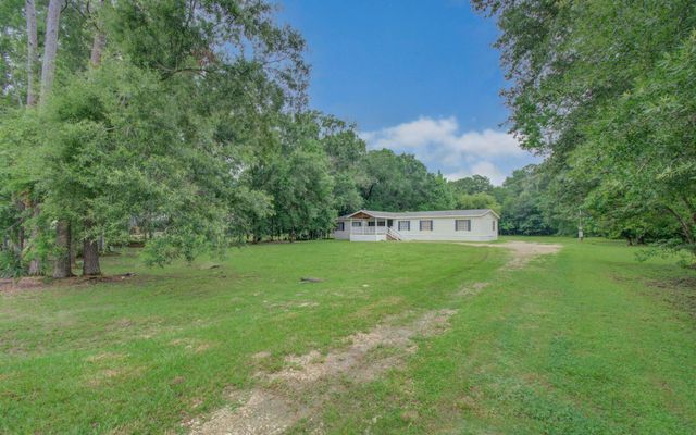 272 Lone Pine Drive, Huffman, TX 77336