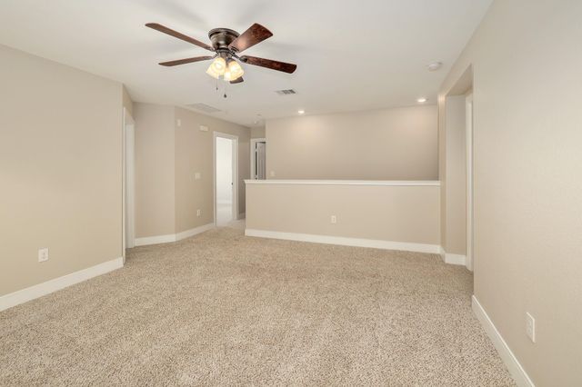6212 Conestoga Wagon WAY, Del Valle, TX 78617