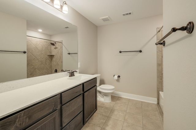6212 Conestoga Wagon WAY, Del Valle, TX 78617