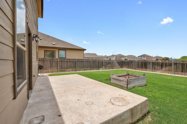 6212 Conestoga Wagon WAY, Del Valle, TX 78617