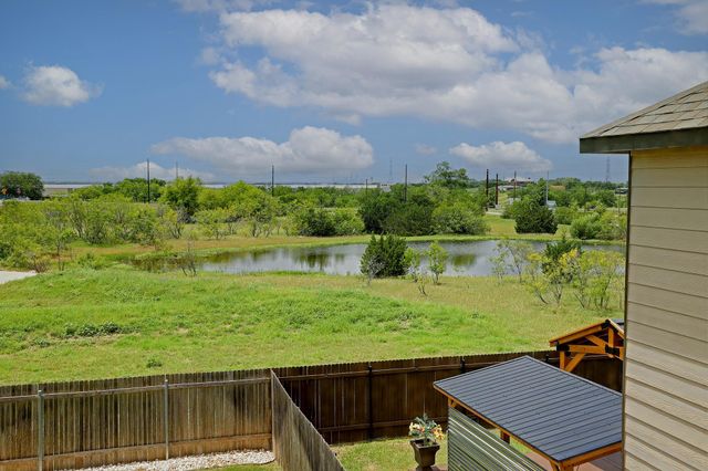 6212 Conestoga Wagon WAY, Del Valle, TX 78617
