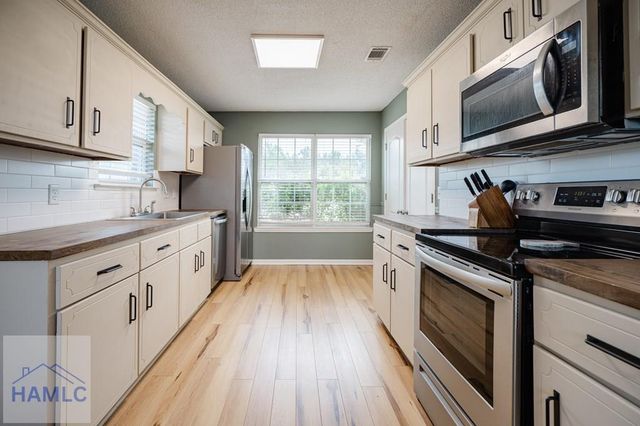 2007 Ossabaw Drive, Hinesville, GA 31313